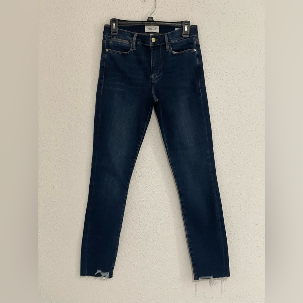 EUC Frame Denim Le High Skinny Dublin Chew dark wash jeans size 27
